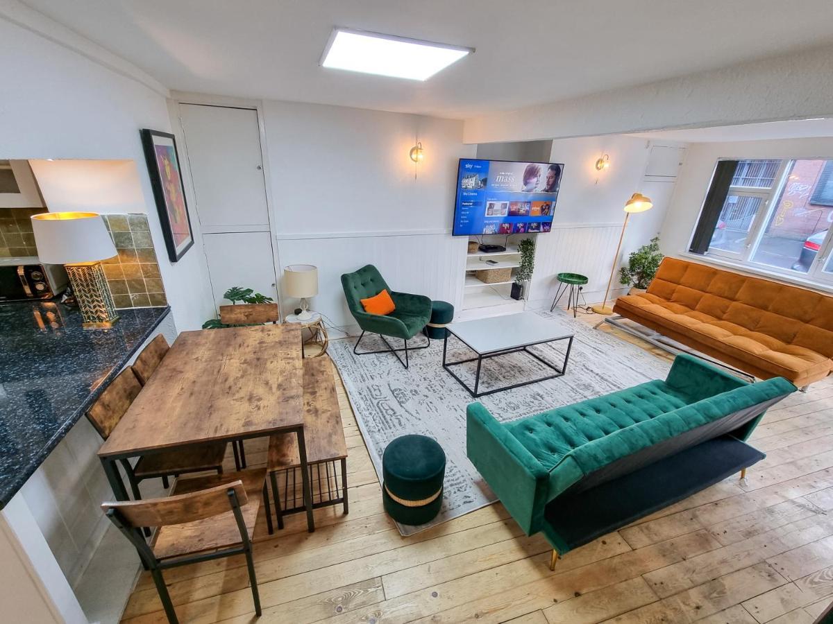Holiday home Manchester's Only Centre Detached House *
